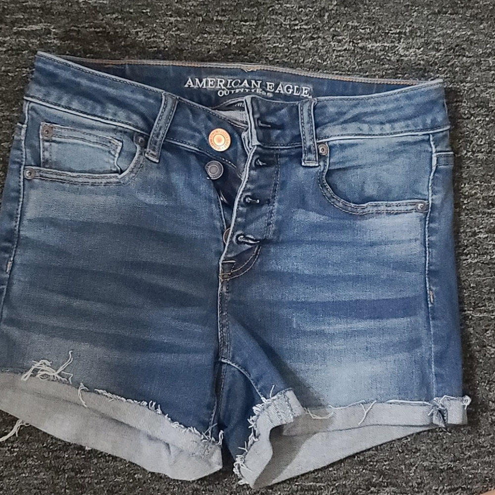 American Eagle Jean shorts size 4